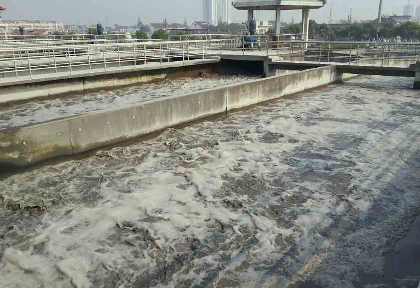 處理工業(yè)廢水加什么藥劑？（工業(yè)廢水處理技術(shù)）