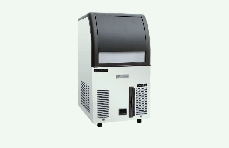 小型方塊制冰機(jī)多少錢一臺(tái)?。ㄖ票鶋K機(jī)器多少多錢）